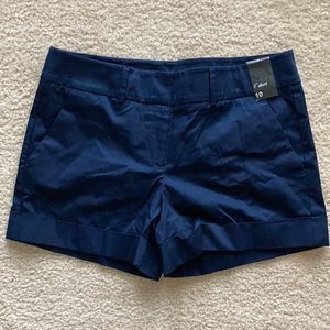 New York and Company navy blue shorts